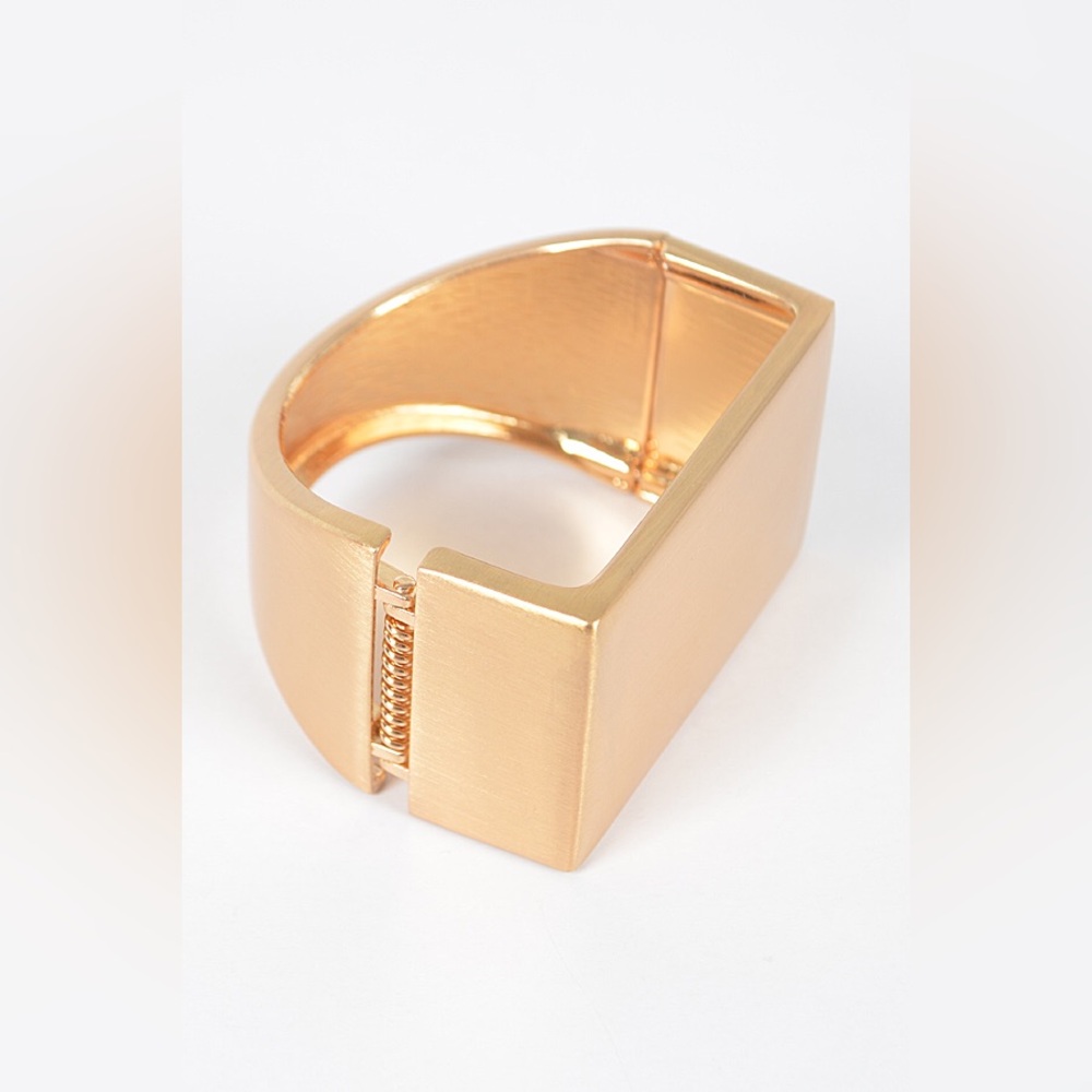 Gold Bangle Bracelet - Picture 2 of 3